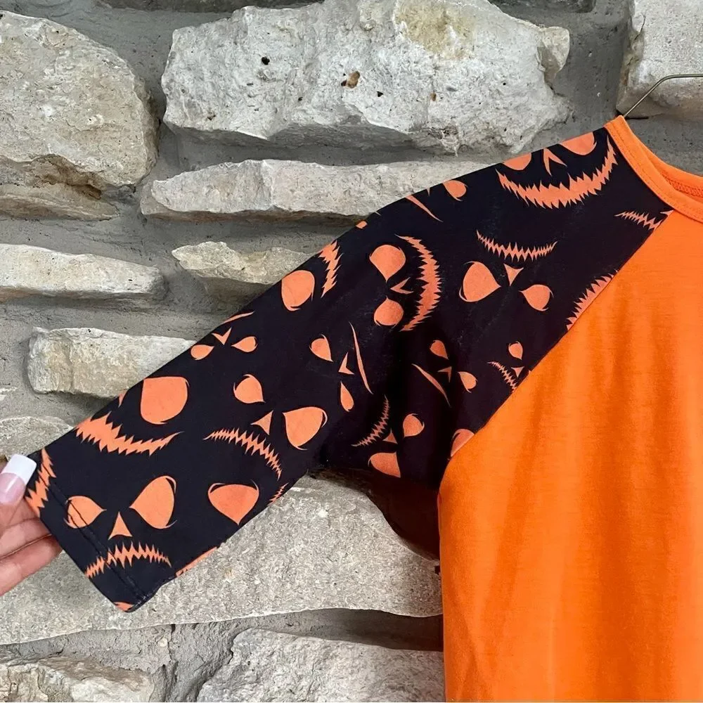 Lularoe Girls Top Halloween Skeleton‎ Size 10 Youth Jack Skellington Raglan